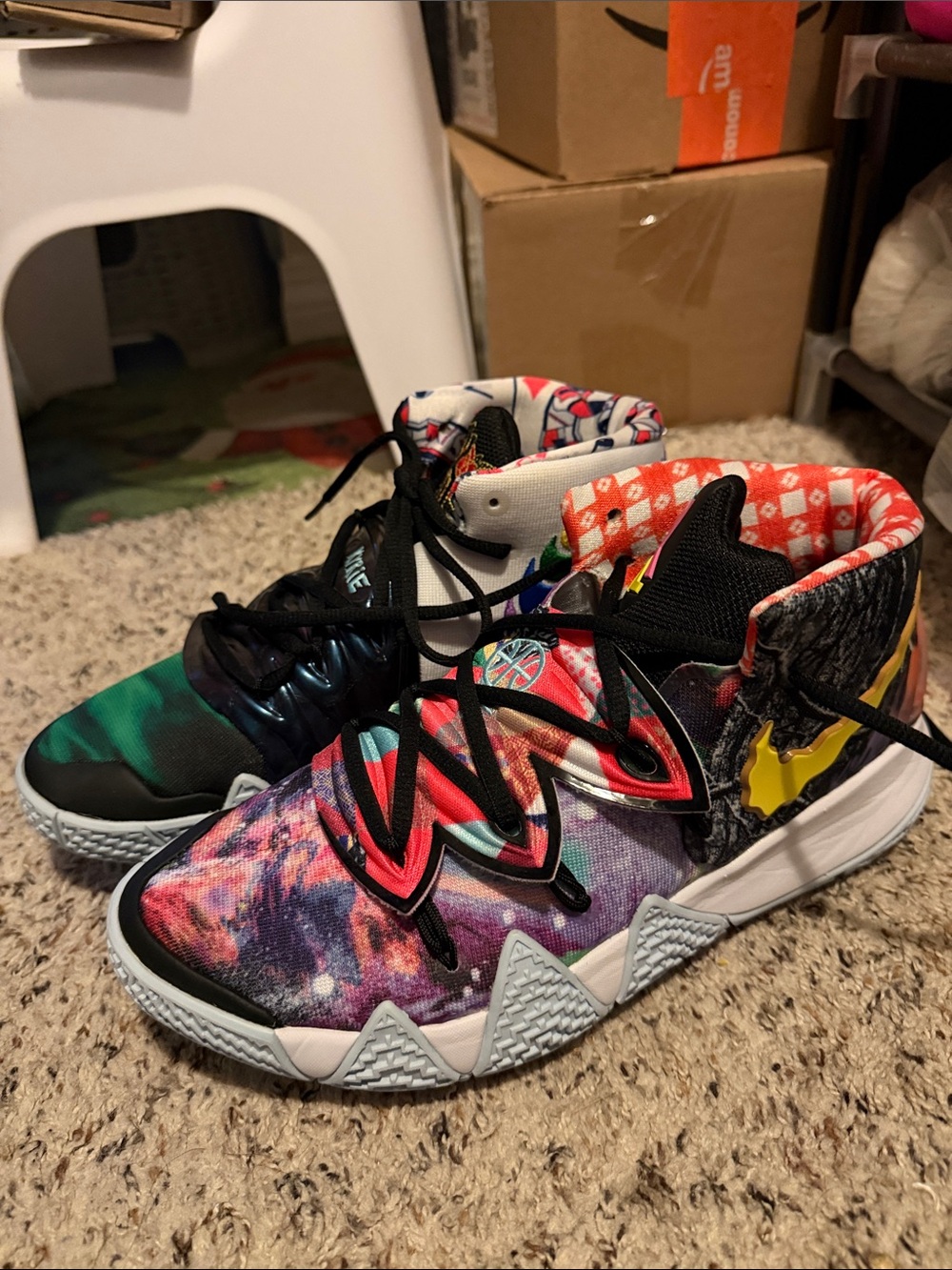 ❗️BNWOB❗️Nike Kybrid S2 "What The / Pineapple" - 2020 limited edition Men's US 9